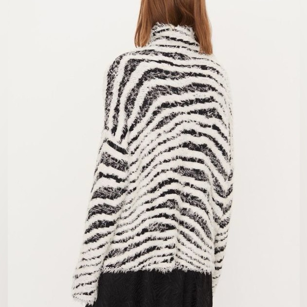 By Malene Birger Dianella Sweater - Picture 8 of 14